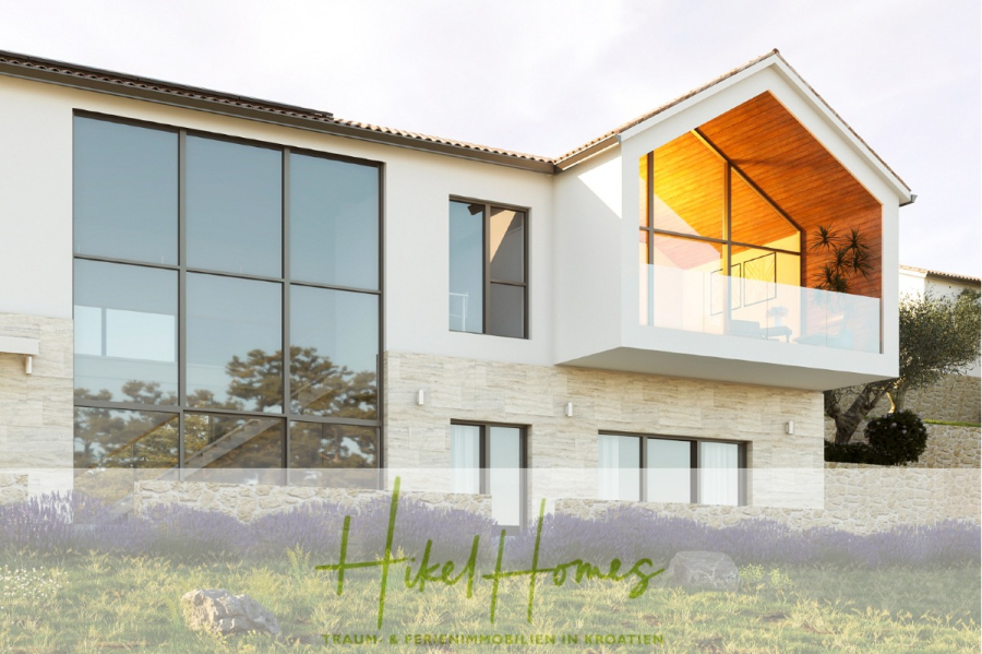 Exklusive 380m² Meerblick & Luxus in absoluter Alleinlage mit Privatspähre + Pool, Sommerküche, … - Modernes weißes Haus mit großen Glasfenstern und einem Balkon im Obergeschoss mit einer Holzdecke. Das Haus ist von Gras und Bäumen umgeben, das Sonnenlicht beleuchtet den Balkonbereich. Der Text "Hike Homes" ist am unteren Rand eingeblendet. (44521)