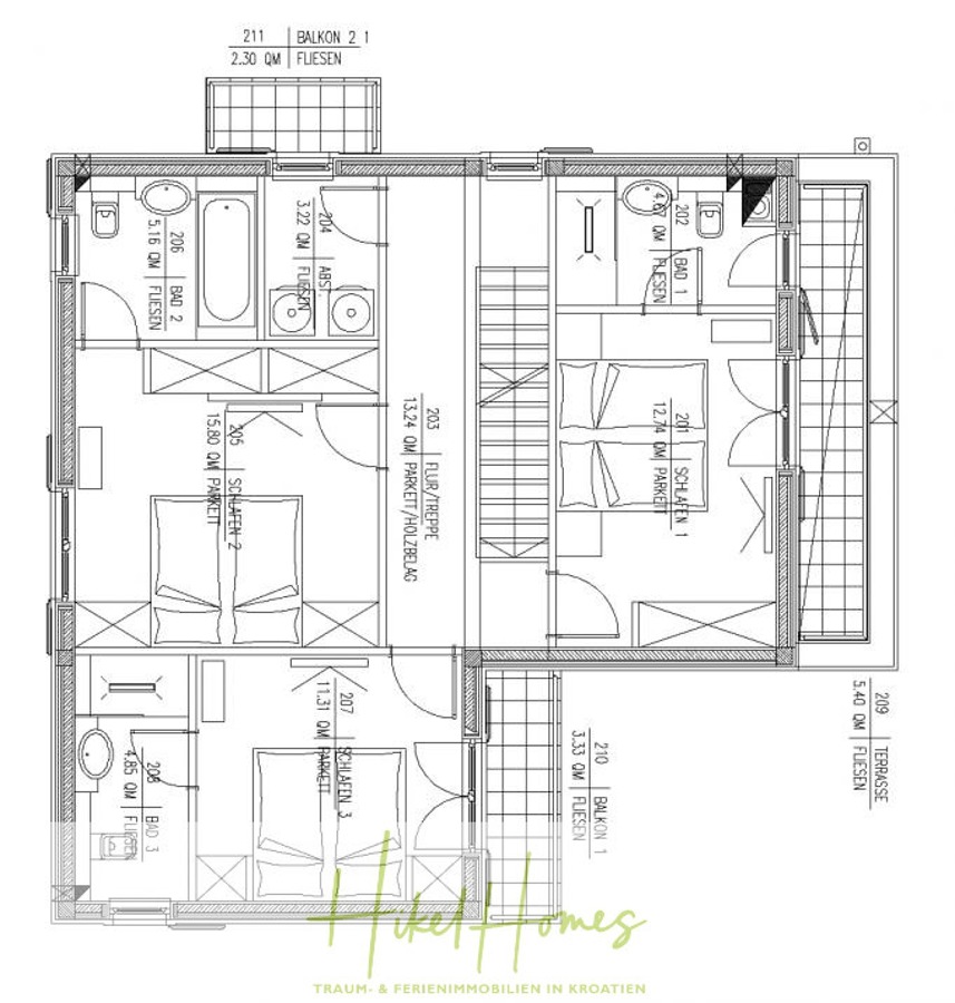 Villa im Mittelmeerstil mit 3 SZ, Pool, Dachterrasse mit Meerblick (7) - Schwarzer und weißer Grundriss eines Hauses mit drei Schlafzimmern, zwei Badezimmern, einer Terrasse und einem Balkon, mit beschrifteten Maßen und Platzierung der Möbel. Am unteren Rand erscheinen "Hike Homes" und der Slogan. (44841)