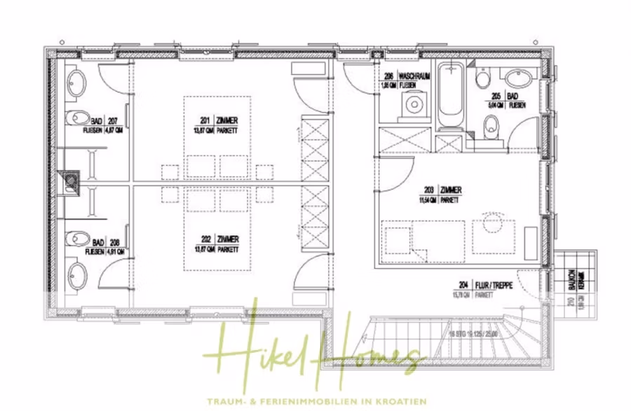 Villa im Mittelmeerstil mit 3 SZ, Pool, Dachterrasse mit Meerblick (1) - Grundriss eines Hauses mit Wohnbereich, Küche, drei Schlafzimmern und zwei Bädern. Die Zimmer sind mit „Zimmer“ beschriftet. Der Balkon ist mit „Panorama“ gekennzeichnet und verfügt über einen Treppenzugang. Unten befindet sich das Hike Homes-Logo mit Text zu Immobilien in Kroatien. (40957)
