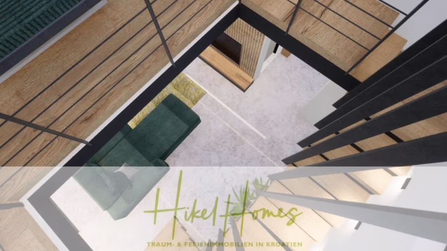 Einziehen im Sommer – Meerblick Neubau-Luxusvilla mit Einrichtung, Infinitypool & Raumkonzept - Luftaufnahme eines modernen Raumes mit Treppe, grünem Sofa, Pflanze und hellem Boden. Metallgeländer rahmen die Szene ein. Der Text auf dem Bild lautet: „Hikel Homes: Traum- & Ferienimmobilien in Kroatien.“. (43098)