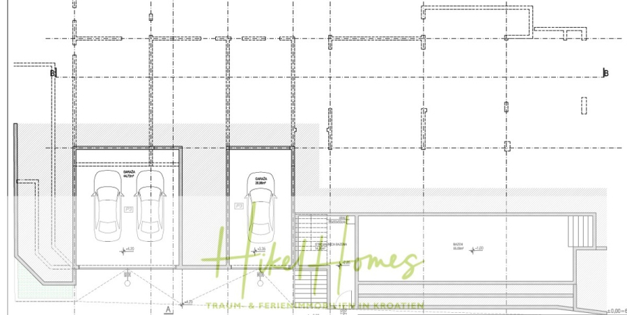 Majestätische Villa Kraljica mit Gästehaus: 610m² Luxuswohnfläche mit atemberaubendem Meerblick - Architektonischer Grundriss, der ein Parkhaus mit zwei geparkten Autos in skizzierten Räumen, Treppen, Stützen und beschrifteten Maßen zeigt. "Like Homes" und ein Slogan sind unten in grüner Schrift eingeblendet. (45465)