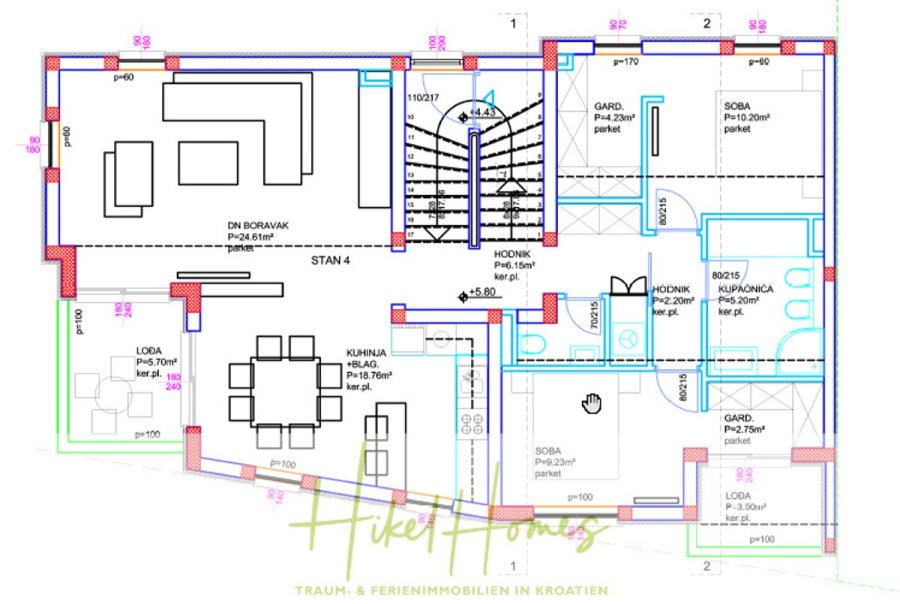 Galerie Wohnung, 3 Schlafzimmer / 70m zum Meer / Pool / 2 Bäder - Grundriss eines Hauses mit beschrifteten Räumen, darunter ein Wohnzimmer, eine Küche, zwei Schlafzimmer (soba), zwei Badezimmer (kupaonica), Flure und Treppen, mit Abmessungen in Quadratmetern und Architektursymbolen. (46586)