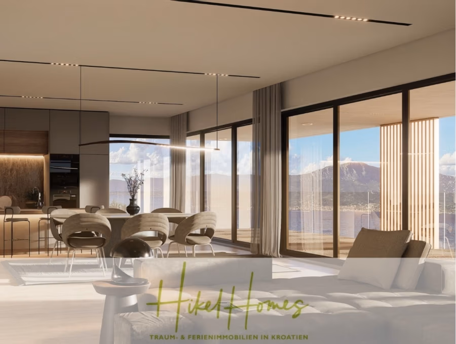1. Reihe hochwertige Neubau-Meerblick Wohnung mit 2 SZ, Terrasse und Gemeinschaftspool (S2A) - Modernes Wohnzimmer mit großen Glastüren und herrlichem Blick auf Berge und Wasser. Es verfügt über einen bequemen Loungesessel, einen Esstisch mit Stühlen und einen eleganten Küchenbereich. Die Textüberlagerung lautet: „Hikel Homes, Traum- & Ferienimmobilien in Kroatien.“. (42748)