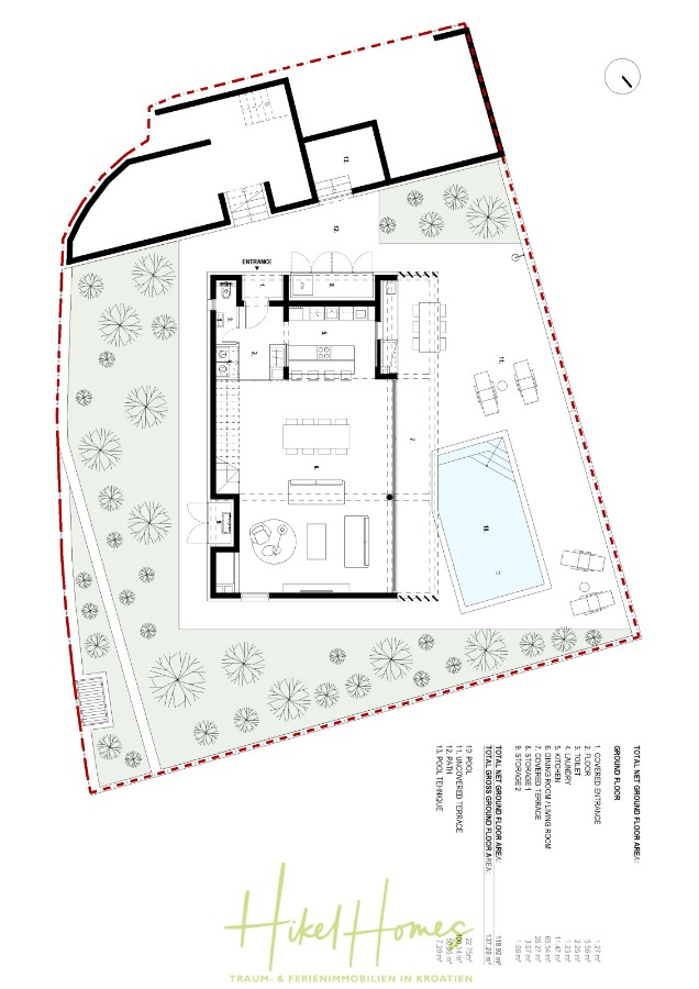 Schlüsselfertige Meerblick Villa SEA in Sutivan (Insel Brac) – 3 SZ + Bad, Pool, Sommerküche, … - Architektonischer Grundriss eines modernen Hauses mit zentralem Wohnbereich, Schlafzimmern, Außenpool, Terrasse, umliegenden Bäumen, Einfahrt und beschrifteten Räumen. Die Grundstücksgrenze ist mit einer gestrichelten roten Linie markiert. (45032)