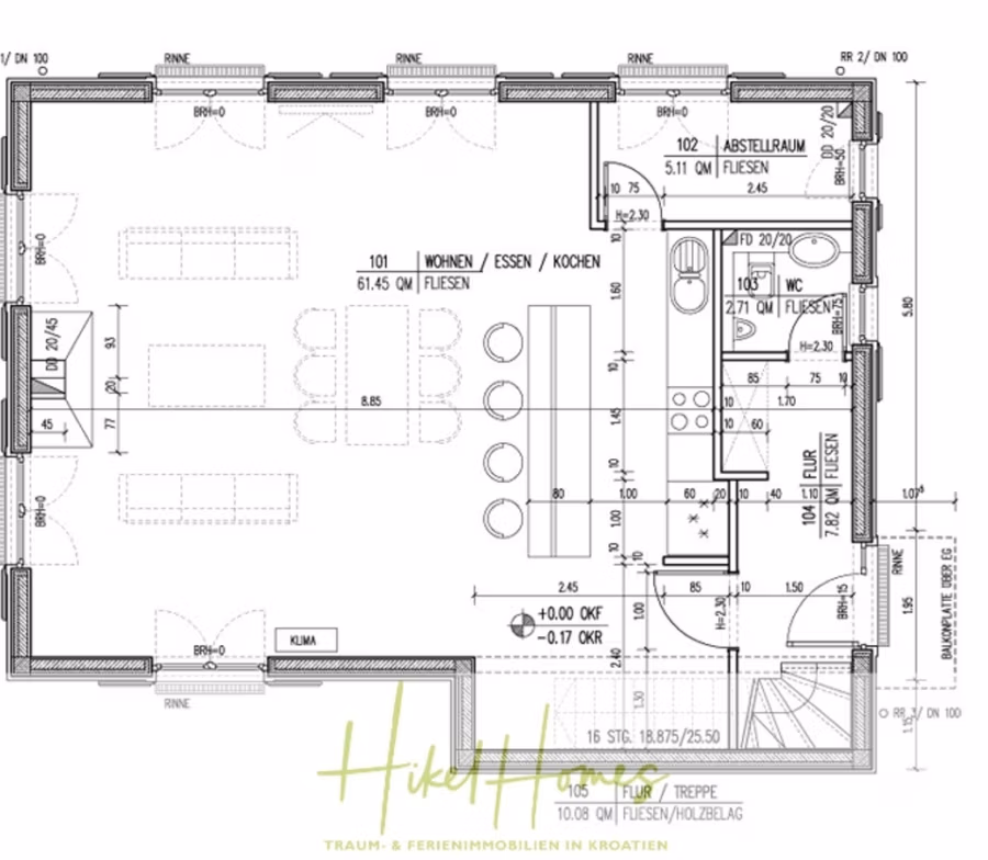 Villa im Mittelmeerstil mit 3 SZ, Pool, Dachterrasse mit Meerblick (2) - Ein detaillierter architektonischer Grundriss eines Wohnraums mit Küche, Essbereich und Wohnzimmer. Der Plan enthält Möbelanordnungen, Abmessungen und Anmerkungen zu den Bauspezifikationen. (41888)