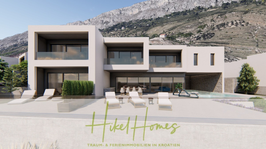 Schlüsselfertige – großzügige Meerblick Villa in ruhiger Lage, 4 SZ, 4 Bäder, Pool, Jacuzzi, … - Moderne zweistöckige Villa mit großen Balkonen, einem Pool, Liegestühlen und einer Berglandschaft im Hintergrund. "Hikel Homes" und "TRAUM- & FERIENIMMOBILIEN IN KROATIEN" überlagern den Text unten. (45347)